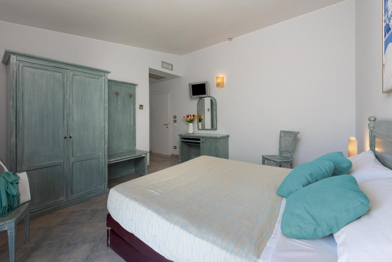 Hotel Riviera San Vito Lo Capo Bagian luar foto