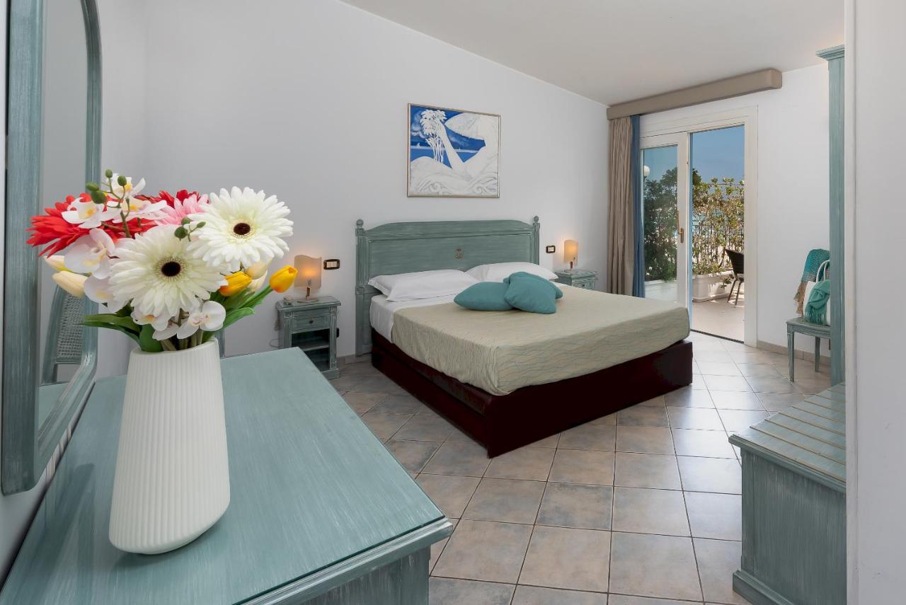 Hotel Riviera San Vito Lo Capo Bagian luar foto