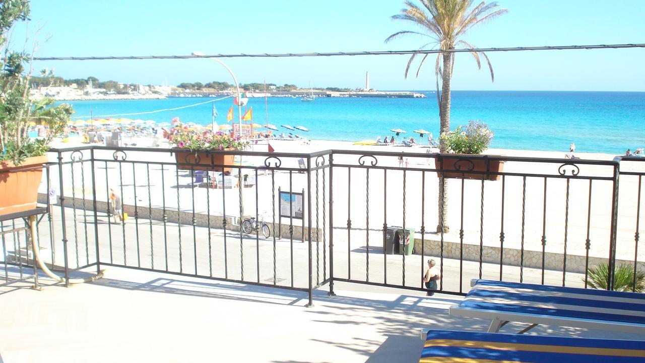 Hotel Riviera San Vito Lo Capo Ruang foto